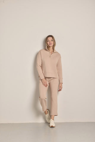 The Retreat Travel Pant